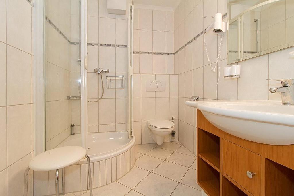 Apartmenthaus Atlantik Apartmenthaus Atlantik 213 Кюлунгсборн Екстер'єр фото